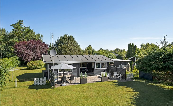 Gorgeous home in Væggerløse with WiFi 1