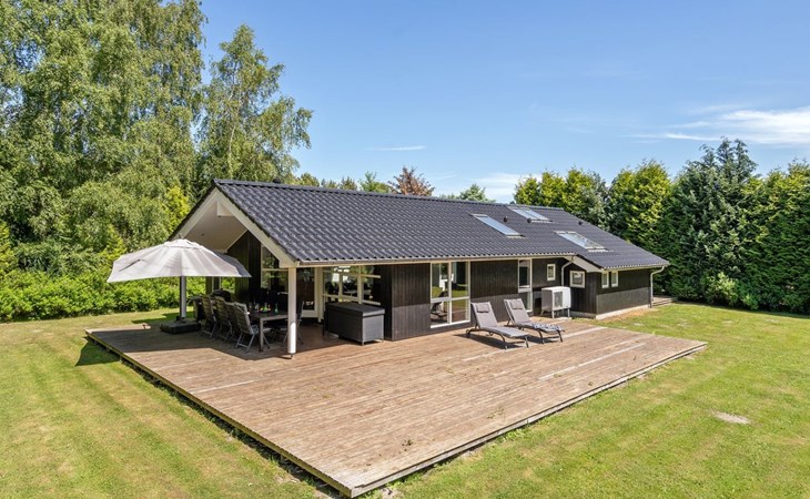 "Nyalle" - 1,3 km van de zee in Lolland, Falster en Mon 1