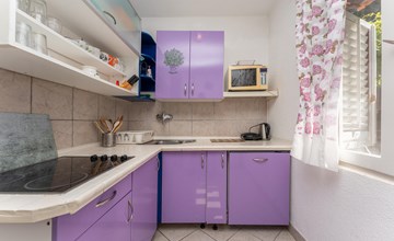 Beautiful apartment in Pakostane 3
