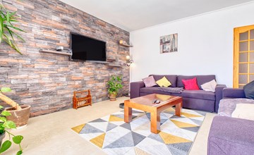 Charmante Maison avec piscine 3