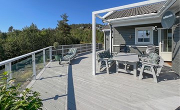 3 bedroom nice home in Lyngdal 2