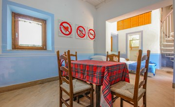 Awesome home in Roma with WiFi 3