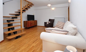 4 bedroom beautiful home in Crni Kal 2