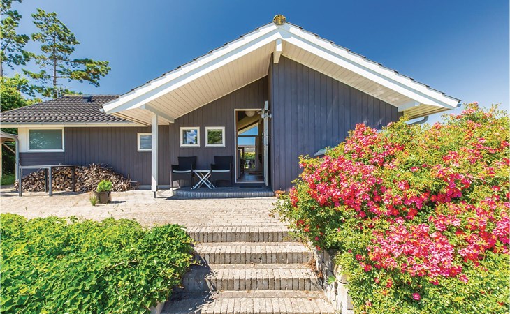 Amazing home in Slagelse with kitchen 1