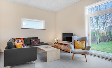 3 bedroom cozy home in Tarm 2