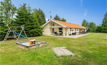 Gorgeous home in Væggerløse with sauna 2