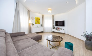 Awesome apartment in Split with WiFi 2