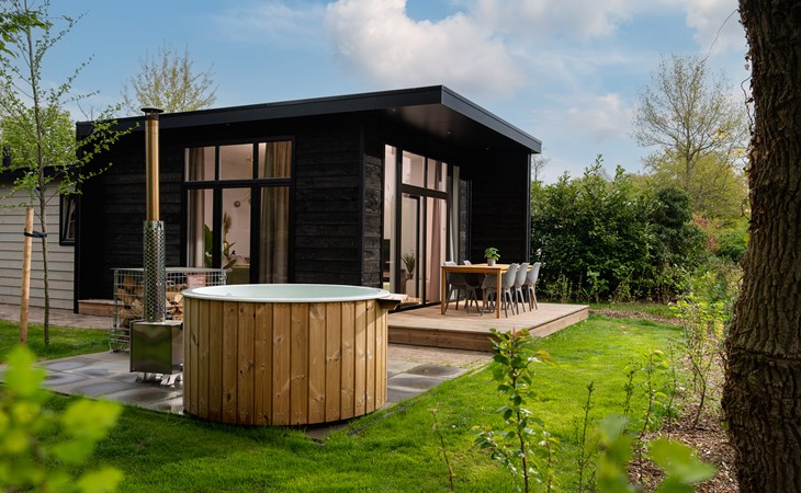 Wellness Boutique met hottub | 5 pers. 1