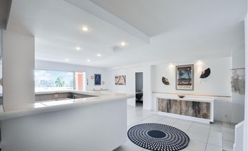 Beautiful home in Mougins with kitchen 3