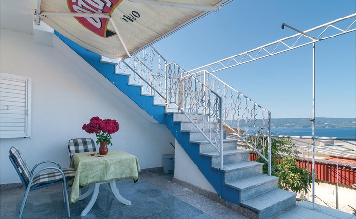 Awesome apartment in Omis with WiFi 1