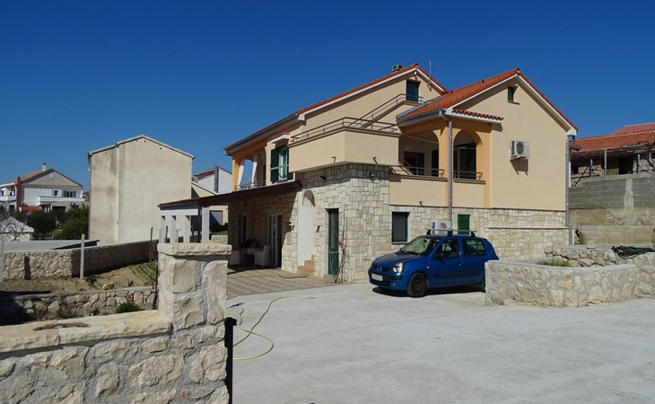 Appartement Lemi mit Meerblick 1