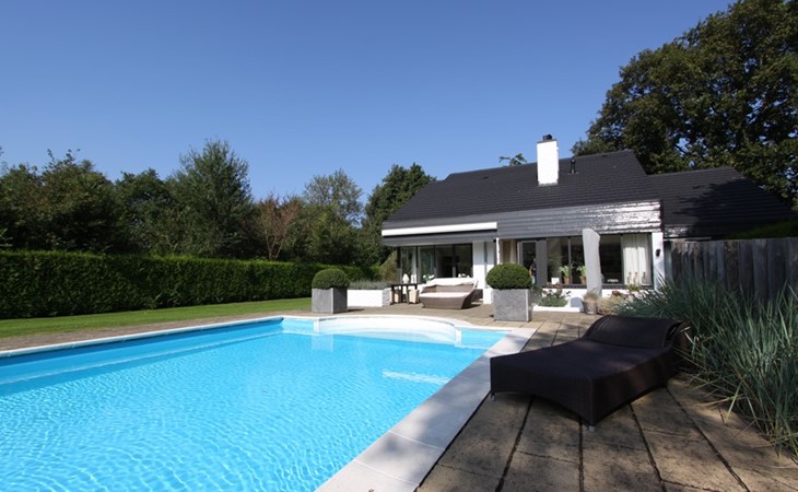 Jan van Renesseweg 28 villa met verwarmd zwembad op toplocatie 1