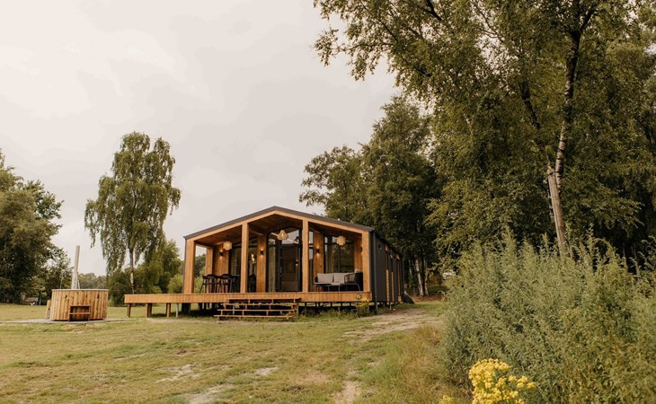 Hill Side Scandi mit Hottub | 5 P 1