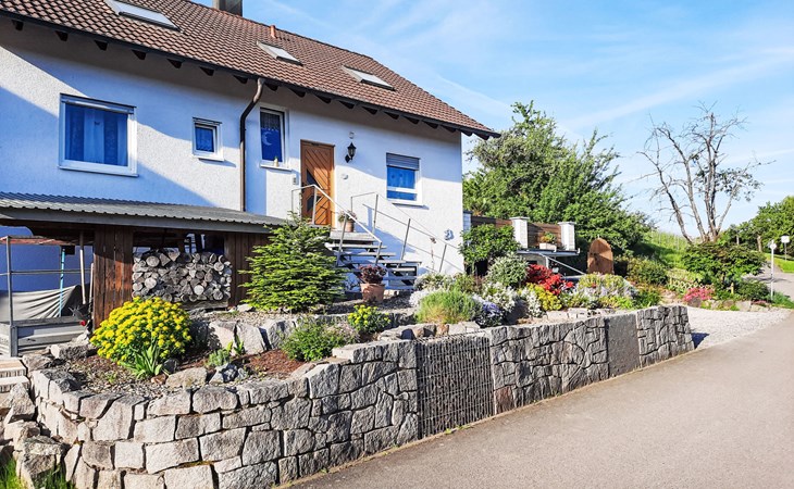 im Haus Hurst im goldenen Weindorf 1