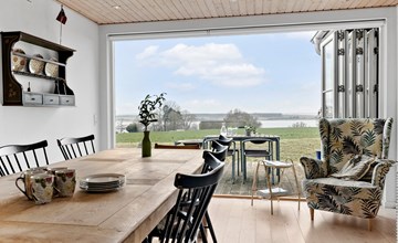 3 bedroom cozy home in Skibby 3
