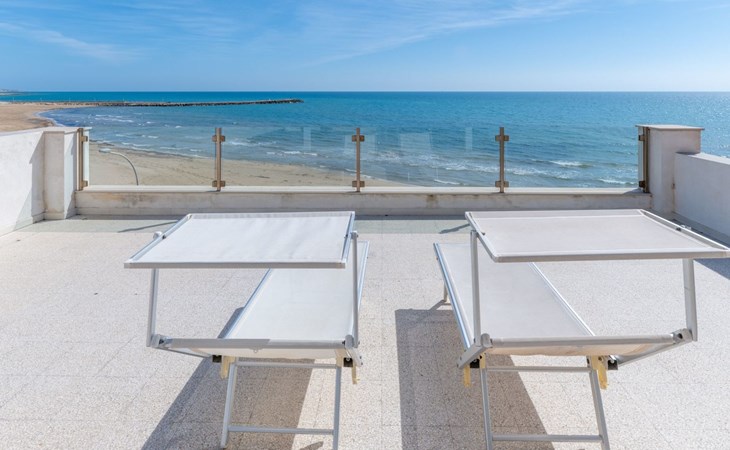 in Donnalucata mit Grill und Terrasse 1