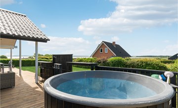 Awesome home in øster assels with sauna 2