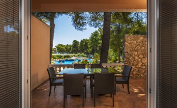 Matilde Beach Resort 3
