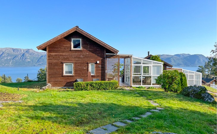 3 bedroom gorgeous home in Moi 1