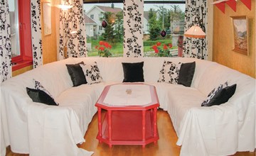 5 bedroom awesome home in Borhaug 2
