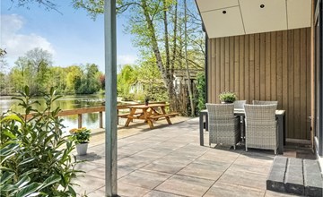 Cozy home in Oosterwolde with sauna 2