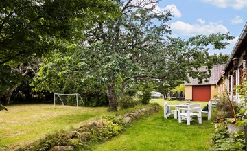 Beautiful home in østermarie with WiFi 2