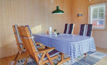 Amazing home in Hästveda with WiFi 3