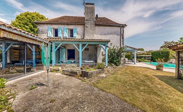 4 bedroom stunning home in Escos 2