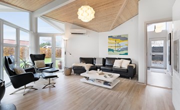 Awesome home in Juelsminde with WiFi 2