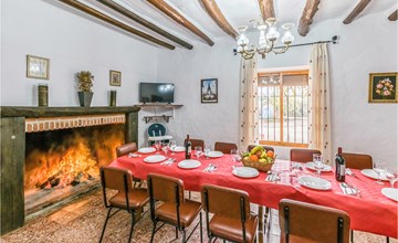 Cozy home in Villanueva del Rosario 3