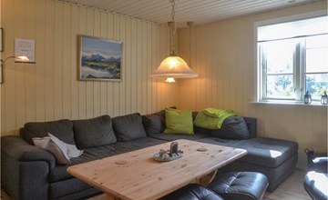 3 bedroom nice home in Sunds 2
