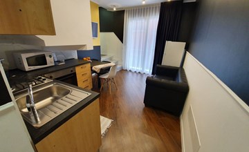 Moderne Ferienwohnung mit Balkon 2