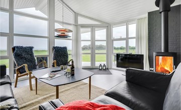 Nice home in Nordborg with kitchen 2