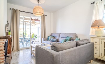 Cozy home in Nerja with kitchen 3