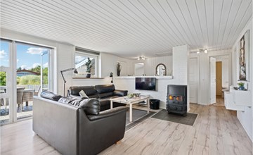 Amazing home in Ringkøbing with sauna 3