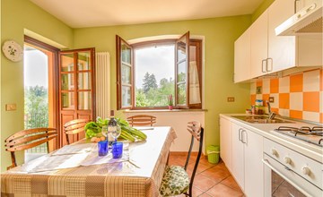Awesome apartment in Monforte D'Alba 3