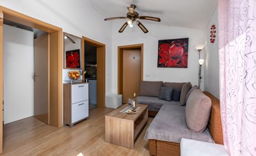 Beautiful apartment in Opric with WiFi 3