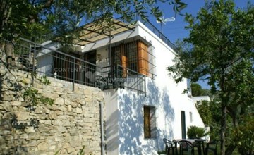 Komfortable Ferienwohnung in Cervo mit Garten 3