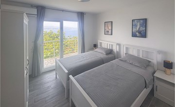 2 bedroom stunning apartment in Stanici 3