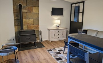 in Süd-Waldhanglage mit tollem Seeblick 2