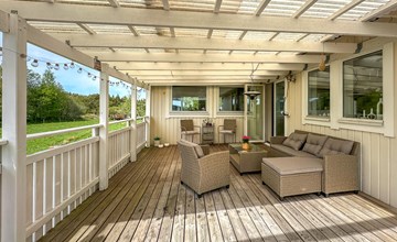 Beautiful home in Henån with kitchen 2