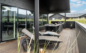 Amazing home in Blåvand with kitchen 2