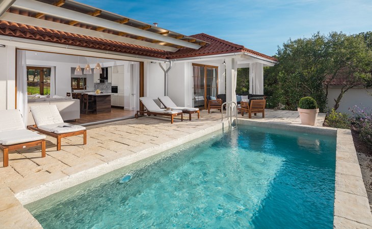 Luxe strandvilla's Porto Bus 1