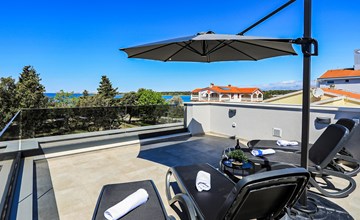 5 bedroom beautiful home in Zaton 2
