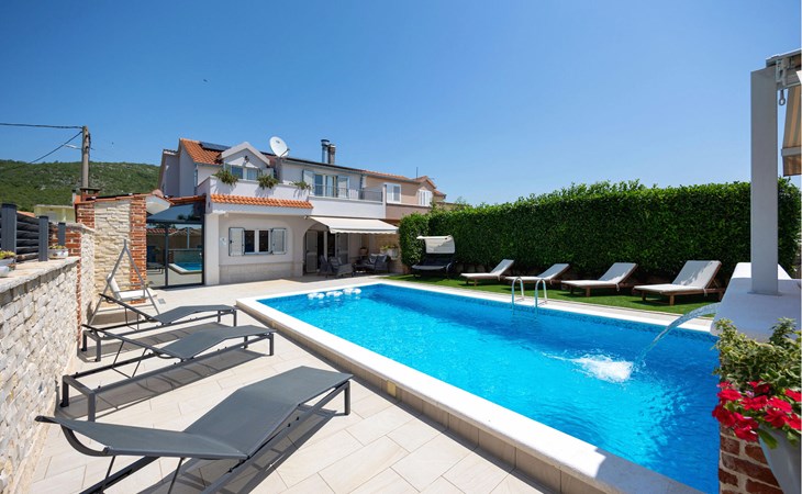 Stunning home in Sestanovac with WiFi 1