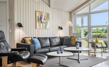 Beautiful home in Hemmet with kitchen 3