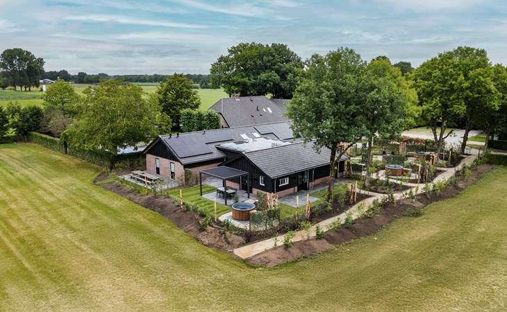 Valkse Hoeve mit Hot Tub | 4 Personen 1