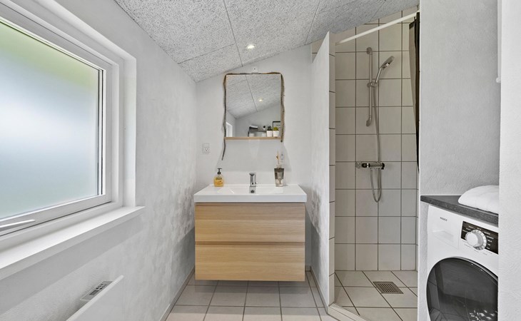 4 bedroom awesome home in Otterup 1