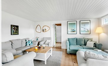 4 bedroom cozy home in Nyborg 2