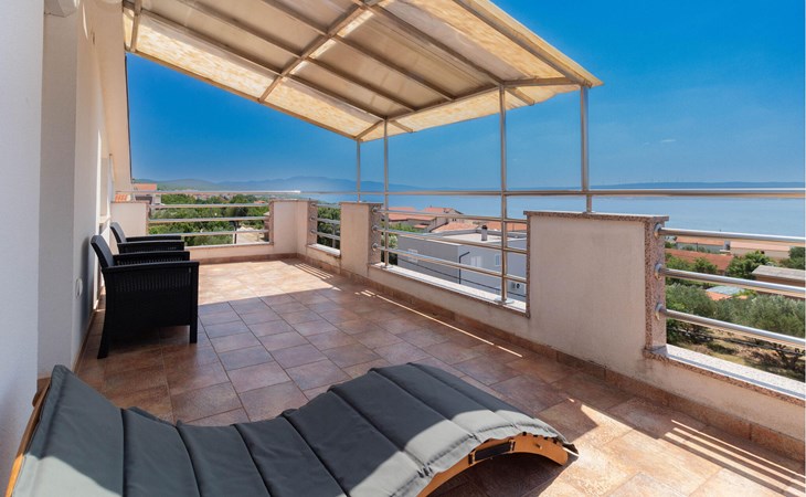 Apartment Maslenica 1